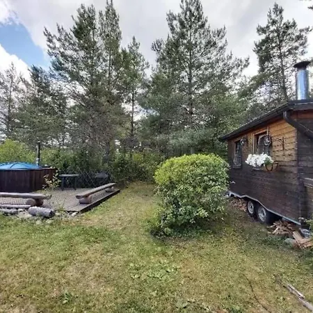 Hubased Majakesed Sopruskonnale Nr 7 & 8 * Nommkula (Saaremaa)