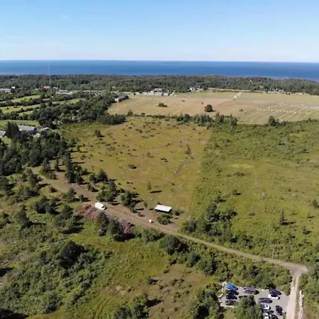 Hubased Majakesed Sopruskonnale Nr 7 & 8 * Nommkula (Saaremaa)